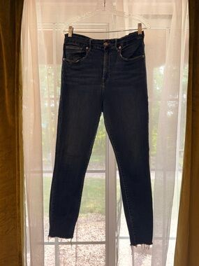 Good American Medium Blue Skinny High-Rise Jeans
